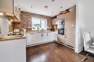 Kitchen- click for photo gallery